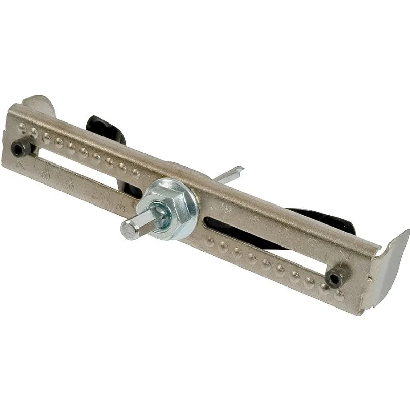 Greenlee 06923 Hole Saw, 2-1/2 to 7 in Dia, Carbide Cutting Edge