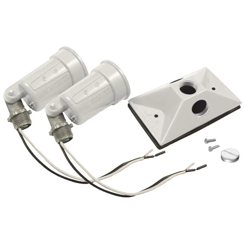Hubbell 5621-6 Lamp Holder, Combination, Weatherproof, 3.336 in L x 10 in W x 4.594 in H Dimensions, 120 V