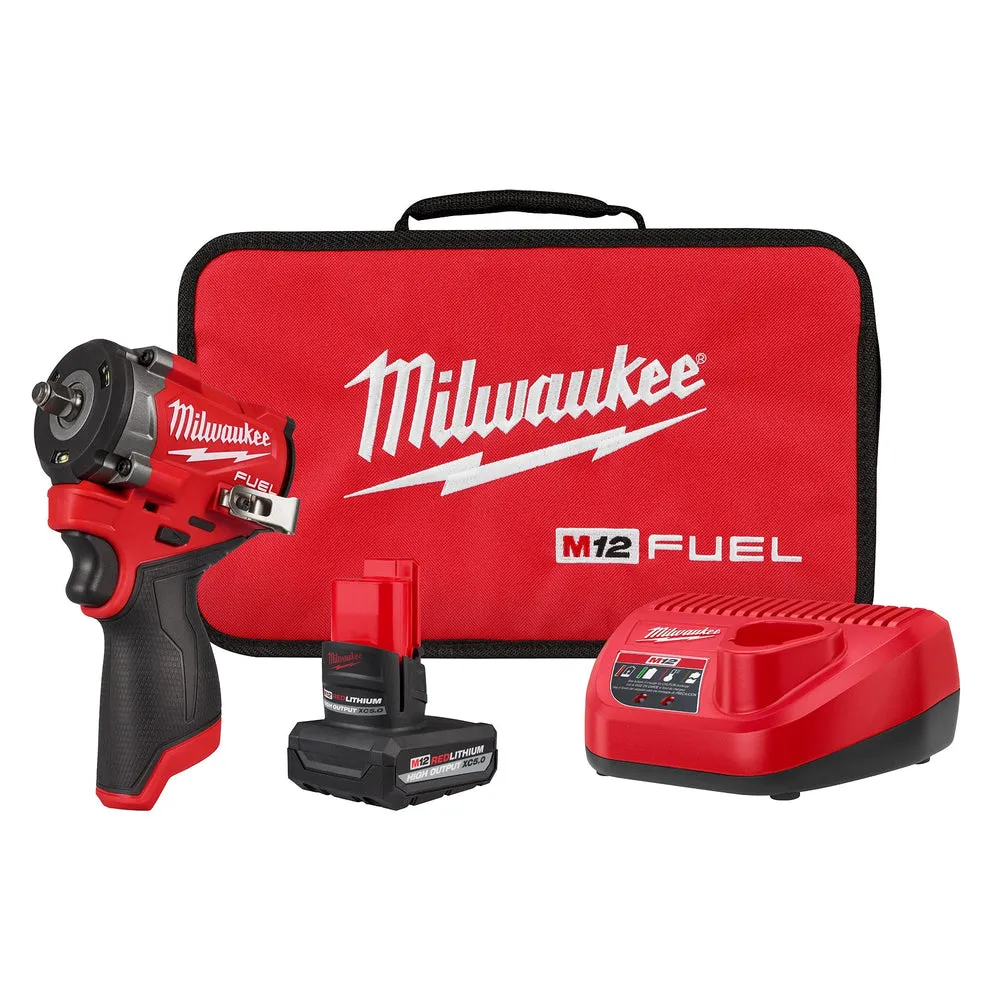 Milwaukee 2562-21 M12 FUEL™ Stubby 3/8″ Impact Wrench Kit