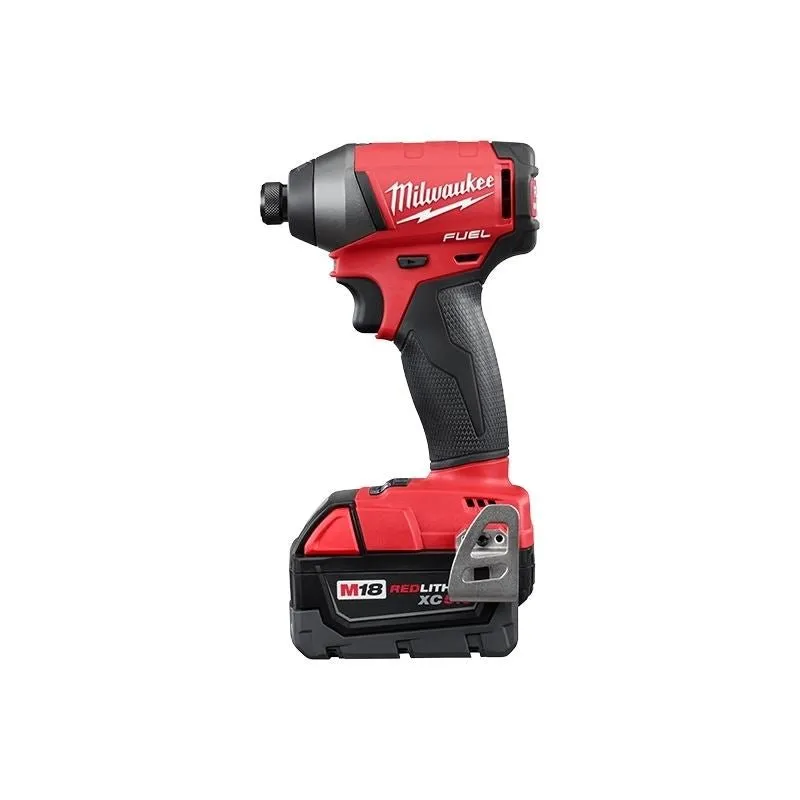 Milwaukee 2753-22 M18 FUEL 1/4″ Hex Impact Driver Kit