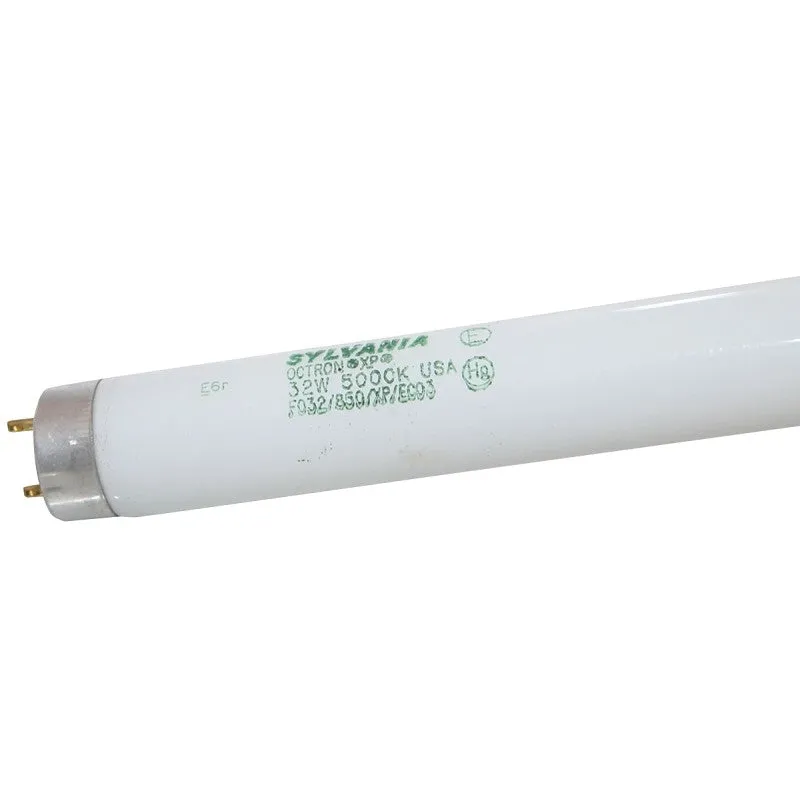 Sylvania 22026 Fluorescent Bulb, 32 W, T8 Lamp, Medium G13 Lamp Base, 2820 Lumens, 5000 K Color Temp, Super White Light (Pack of 30)